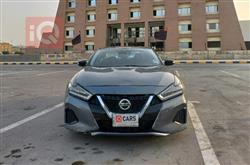 نيسان ماكسيما